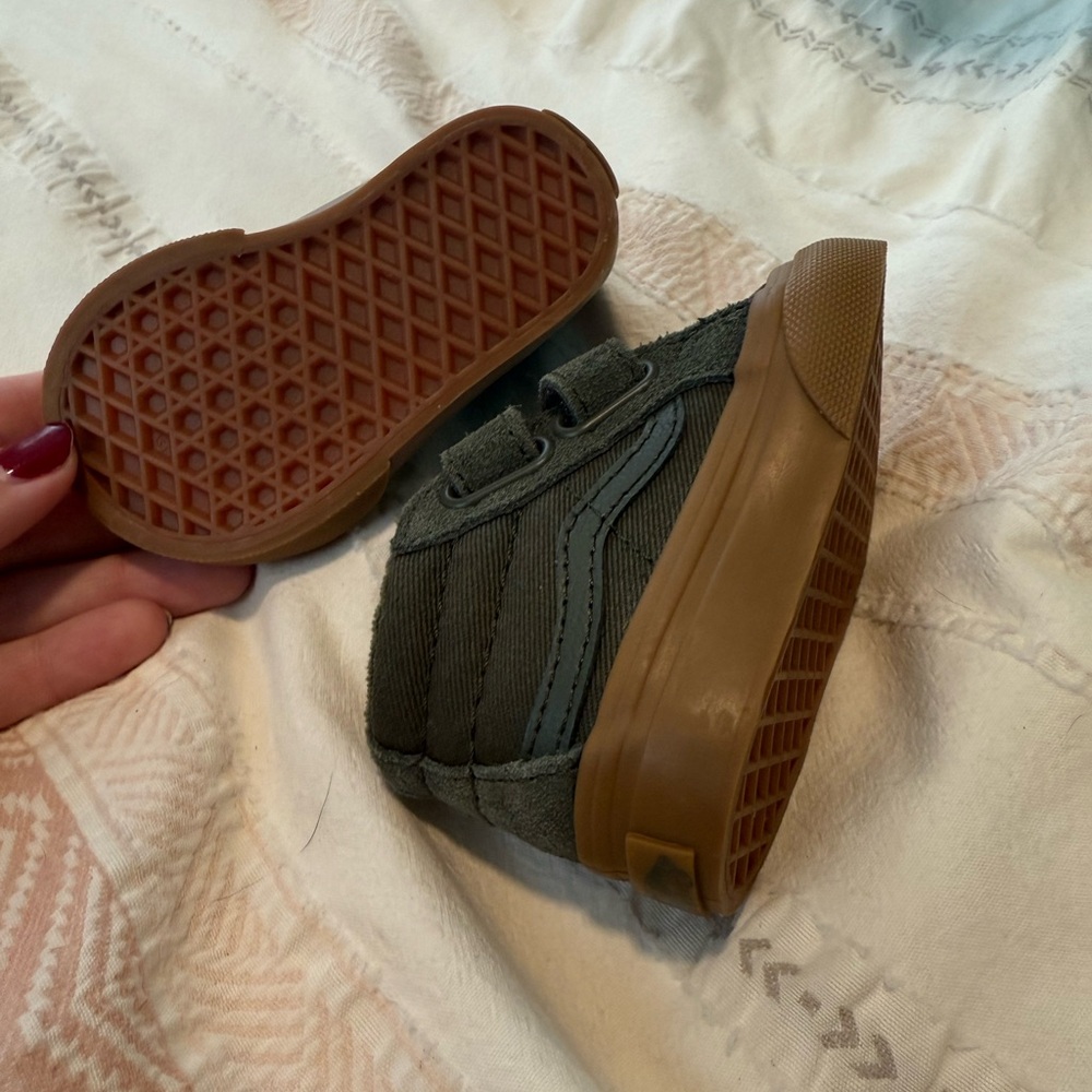 Vans Kids Shoes in Olive and Tan - Picture 3 of 5